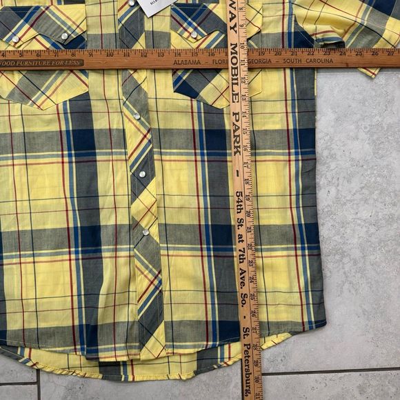 VINTAGE NWT Rustler Wrangler Size M Shirt Western Cowboy Pearl Snap Plaid - Picture 8 of 9